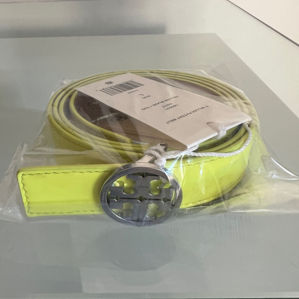TORY BURCH 1" Miller Double T Logo Yellow Blaze Patent Belt